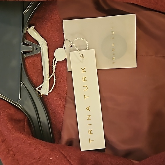 💕TRINA TURK💕 Parker Cape ~ Knit Melton Cab Frank Medium M NWT - Picture 13 of 15